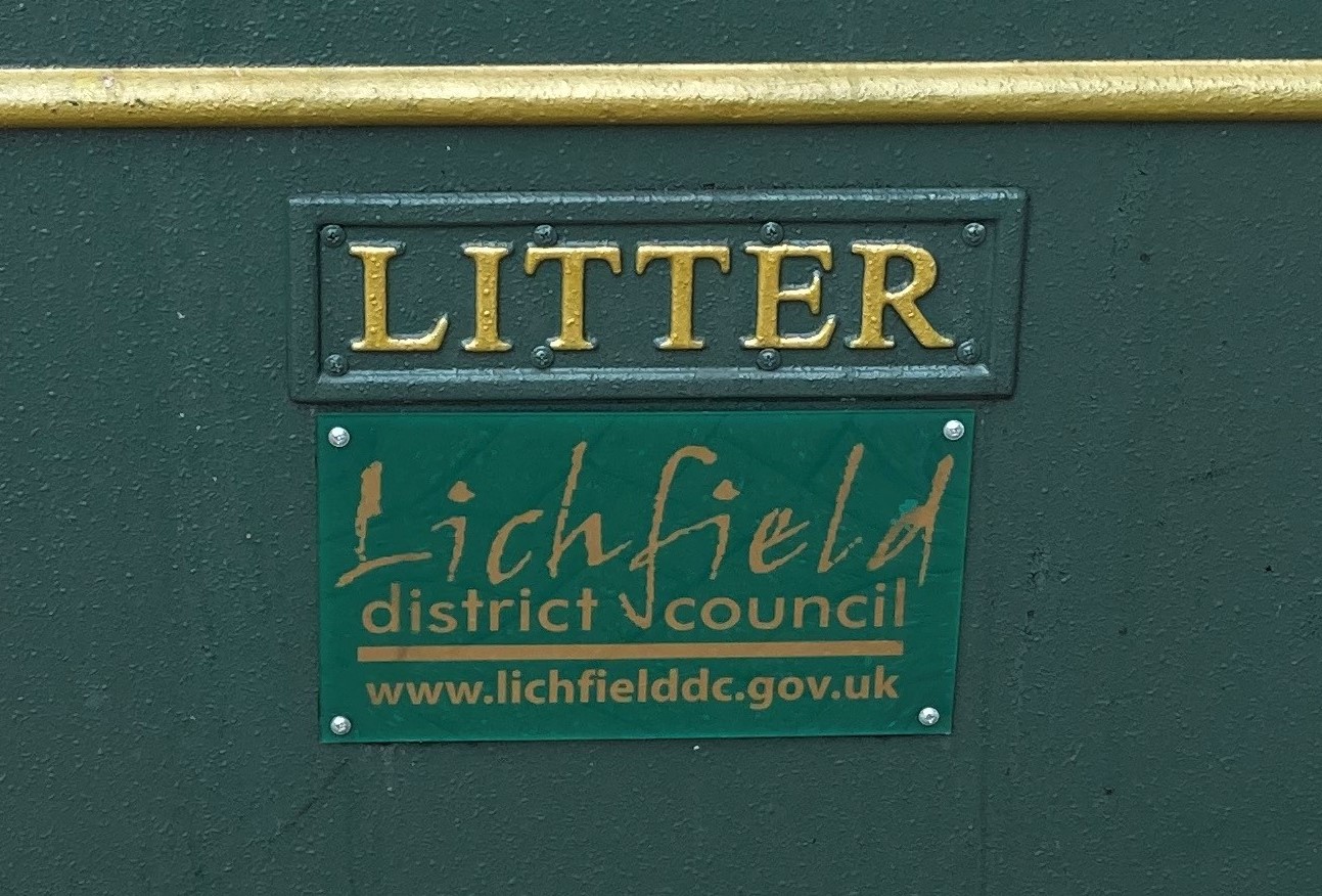 Commercial waste cannot be put into litter bins across the district.