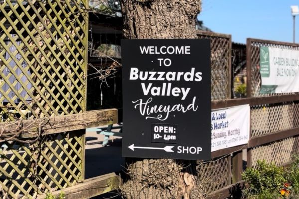 The entrance to Buzzards Valley.