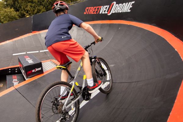 A picture of the Hello Velo Street Velodrome is returning to Lichfield and Burntwood.