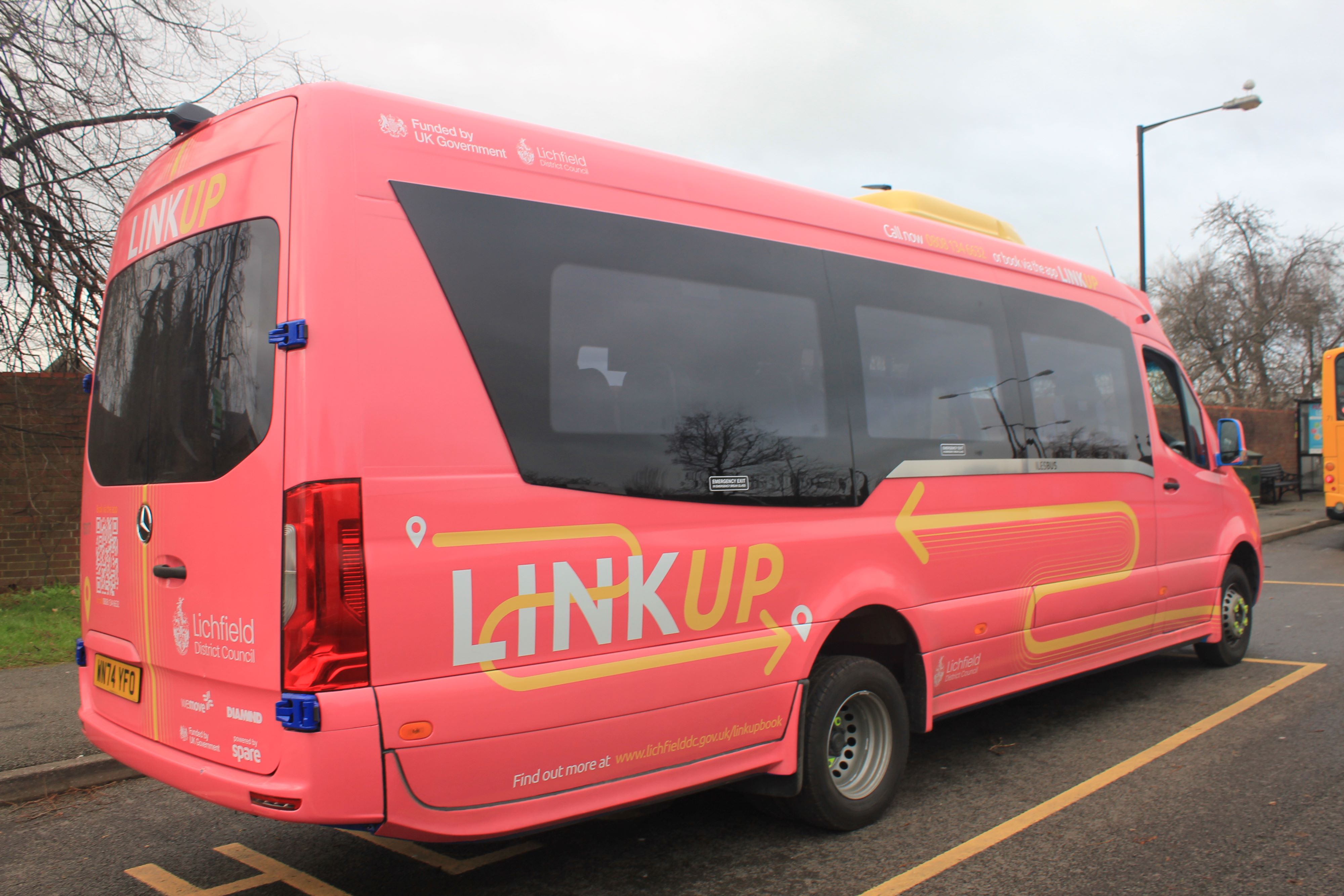 A photo of the LinkUp bus.
