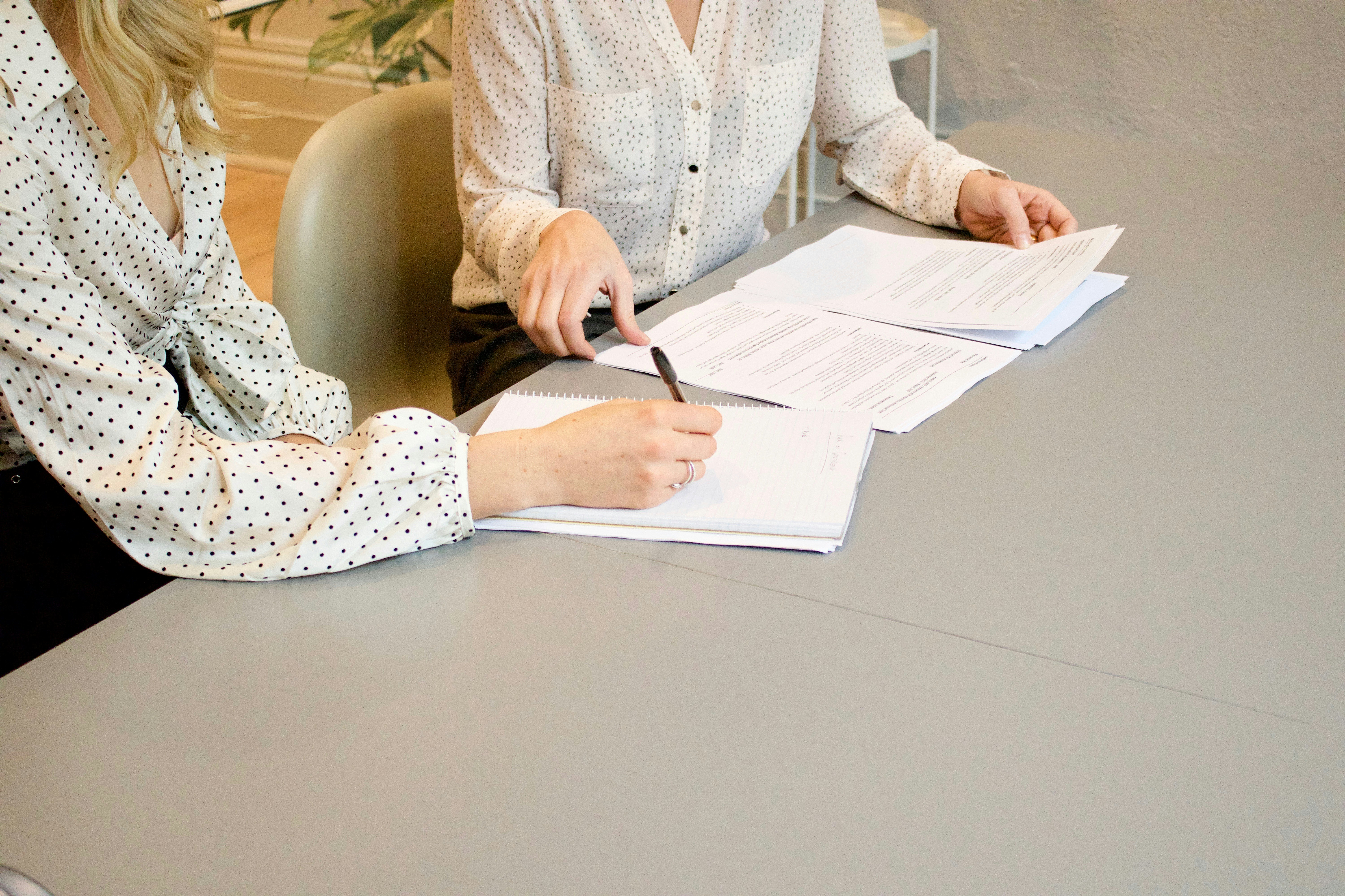 A photo of a consultation