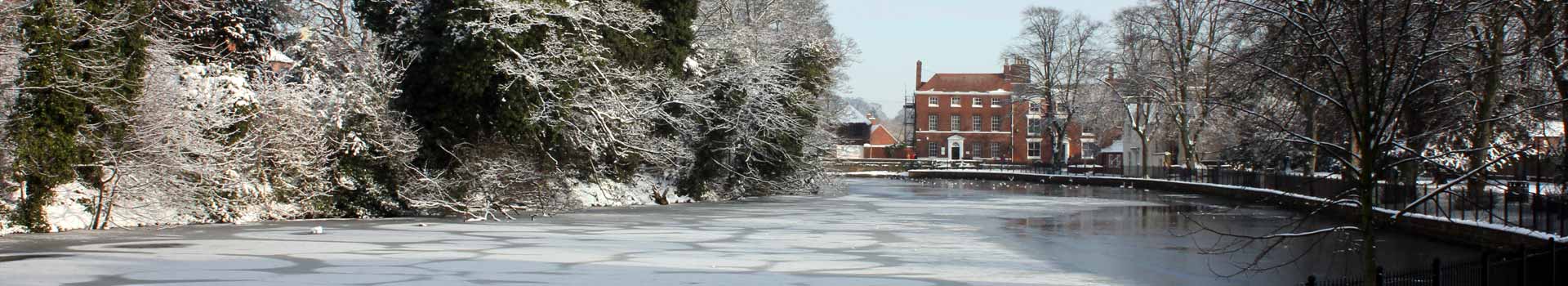Icy Minster Pool
