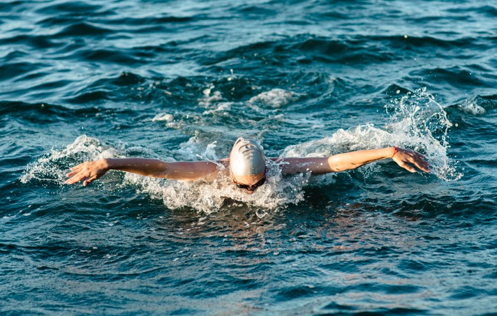Open water swimming credit magnifique