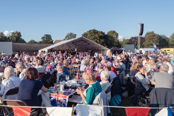 Proms in the park